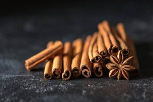 Кориця користь: що дає організму і де межа